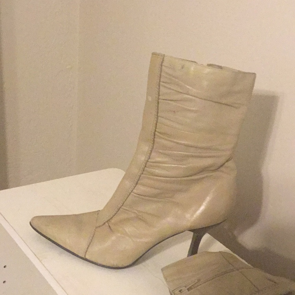 C exam mid lengthy pointed toe boots